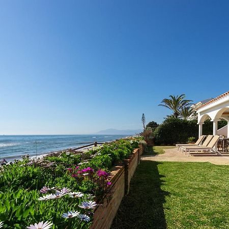 Charming Villa On The Seafront Marbella Exteriér fotografie
