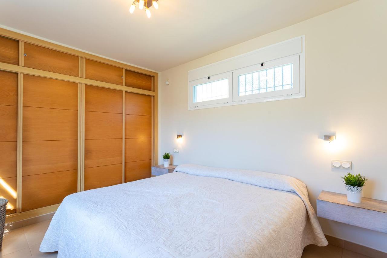 Charming Villa On The Seafront Marbella Exteriér fotografie